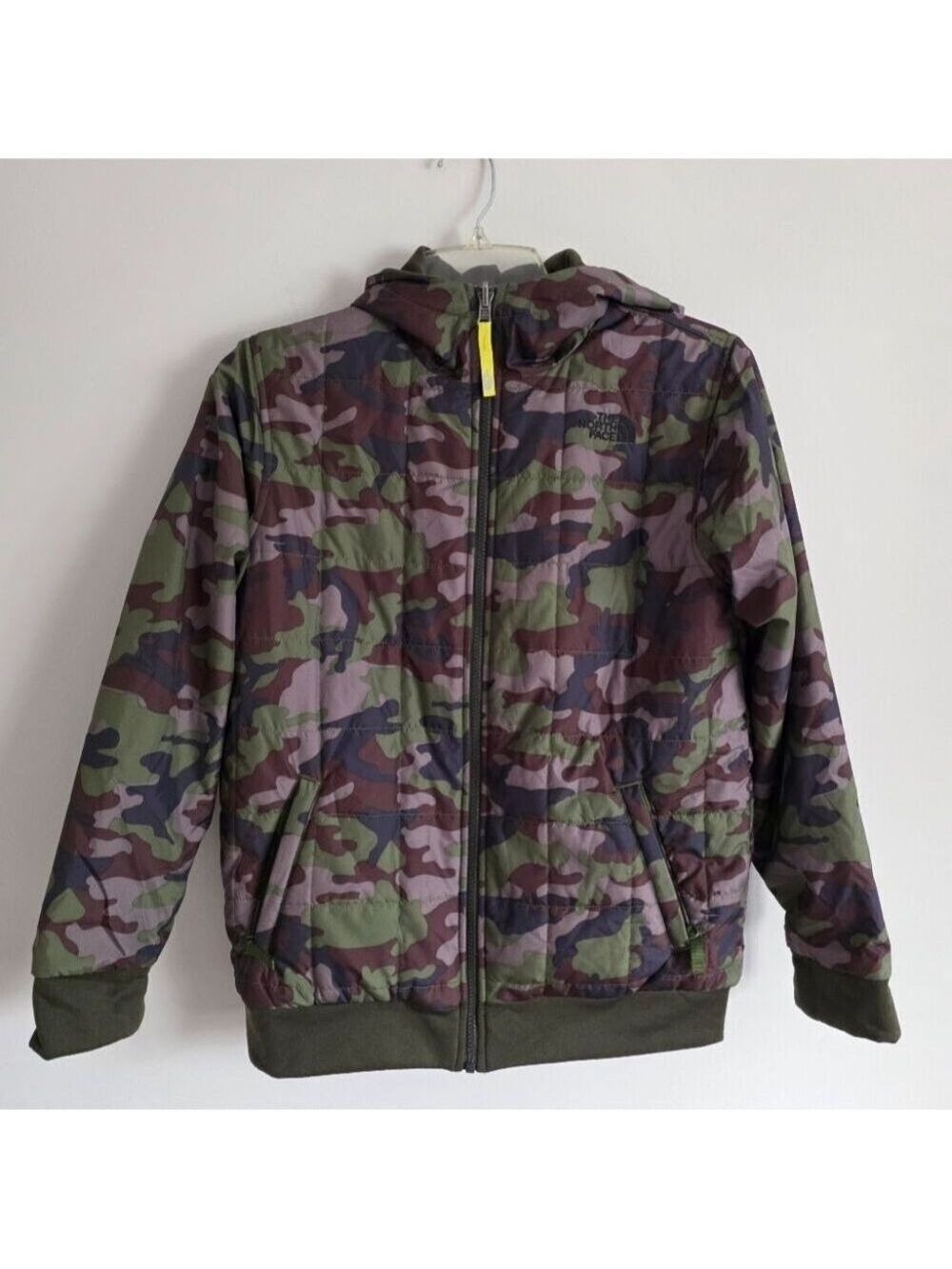 THE NORTH FACE | quilted reversible full-zip jacket green camo Boys Sz 14 16
